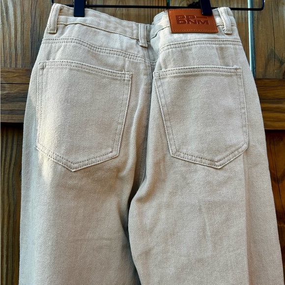 NWT Princess Polly Straight Leg Jeans Sz.4 Beige Raw Cut Hem - Picture 9 of 11